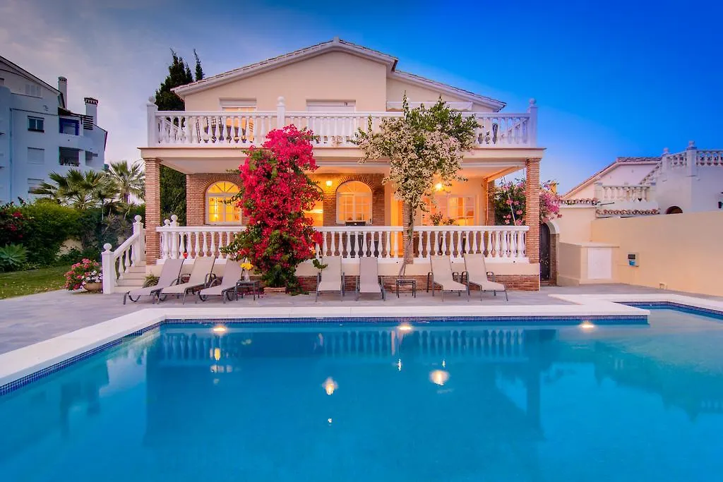 Villa Las Chapas Playa location